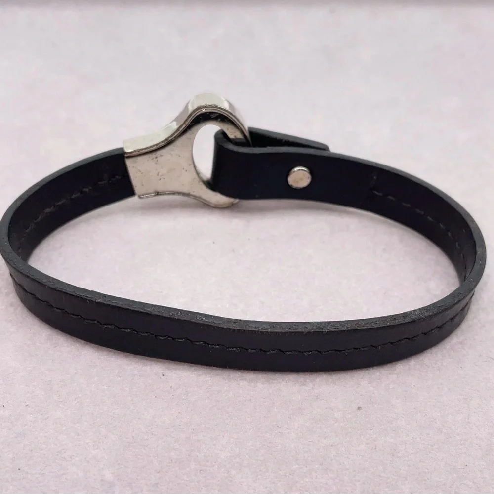 Authentic Louis Vuitton Monogram M6290 Bracelet – Black Leather W/Box & Dust Bag